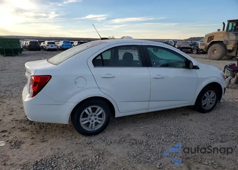 2015 Chevrolet Sonic Lt z USA, uszkodzony, nr VIN 1G1JD5SH3F4127103